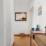 Bay *