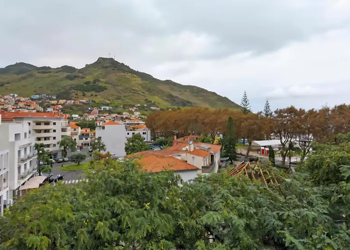 Bay * Machico (Madeira)